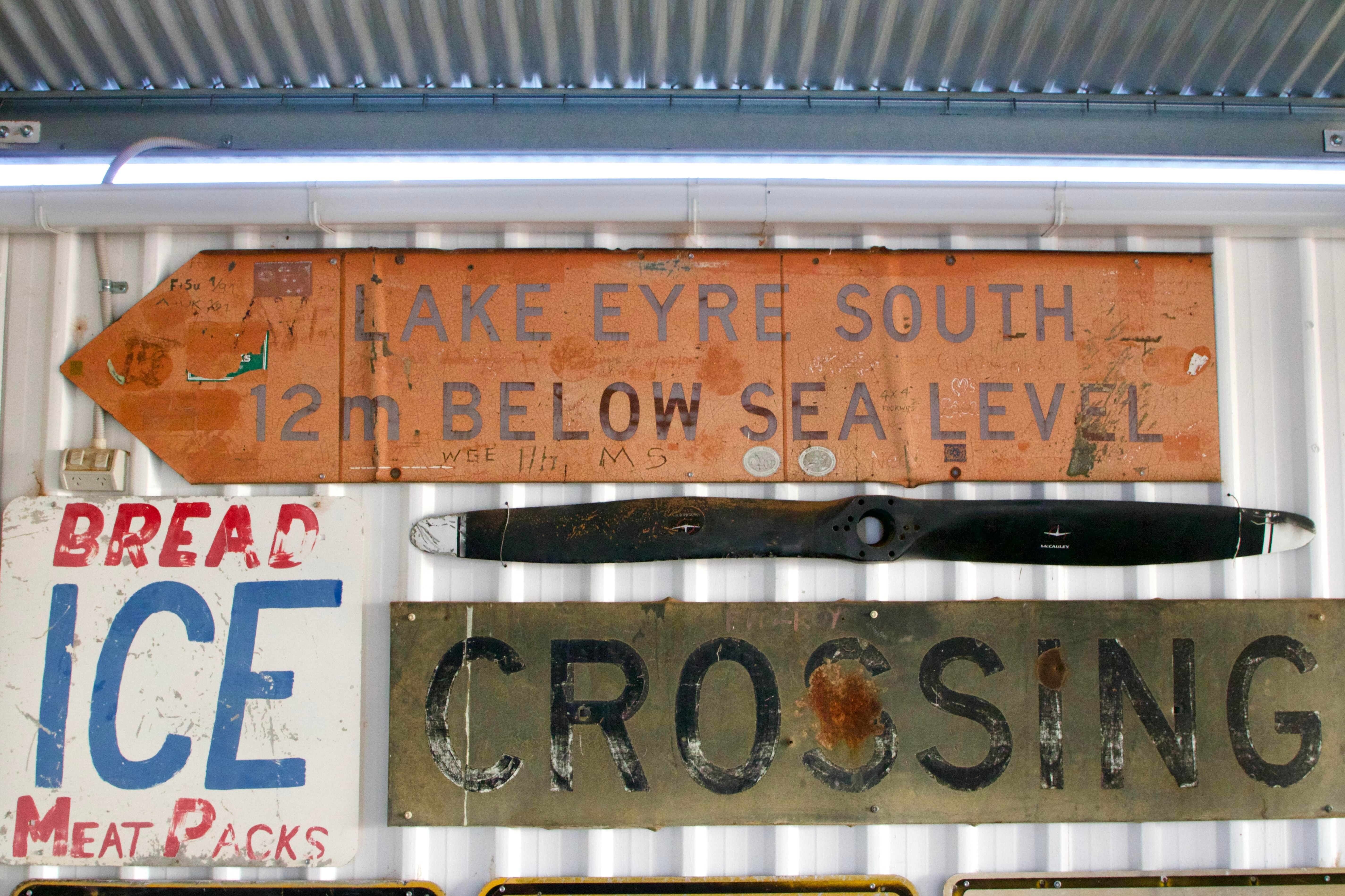 Lake Eyre south sign